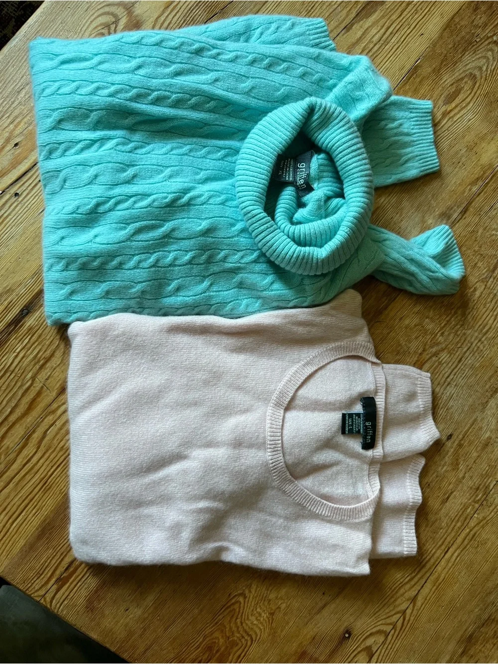 3 cashmere sweaters..pink aqua mint green..crewneck turtleneck v neck - Picture 6 of 9